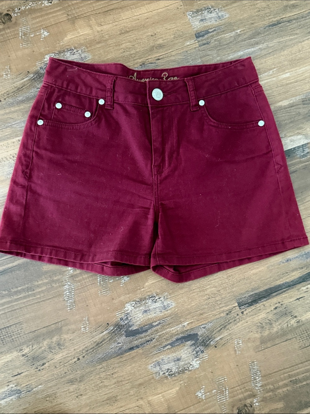 American Rag Burgundy Maroon Colored Denim Shorts Juniors Size 3 Mid Rise